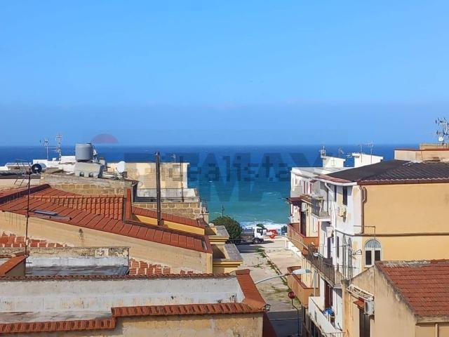 Villetta indipendente in vendita di 419 m² in Via XXIV Giugno, 82