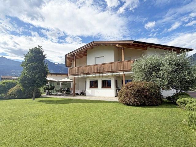 Villetta indipendente in vendita di 420 m²
