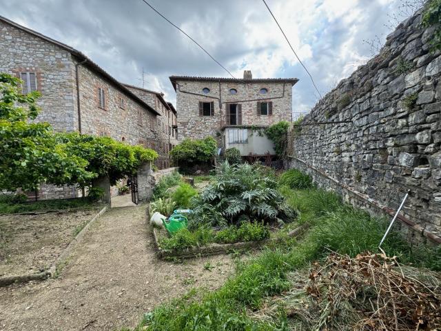 Villetta indipendente in vendita di 420 m² in Via Axum, 13