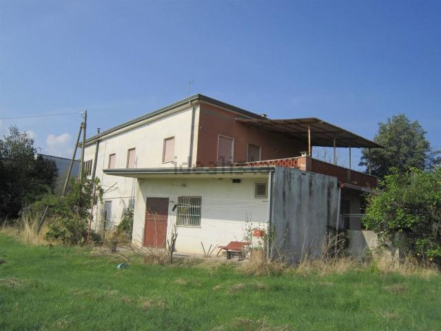 Villetta indipendente in vendita di 420 m² in Località Zolfara, 592