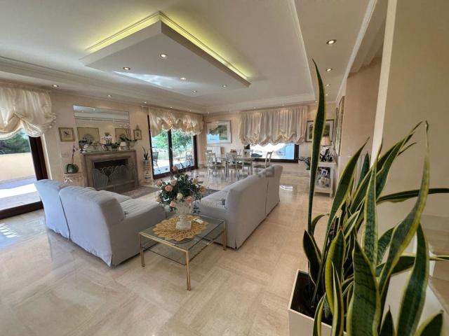 Villetta indipendente in vendita di 429 m² in Via Don Ernesto Panetta, 6