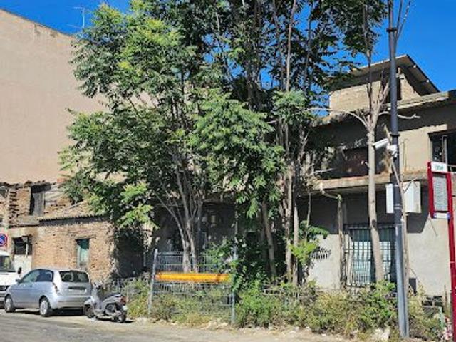 Villetta indipendente in vendita di 429 m² in Strada Statale Diciotto Primo Tratto, 71