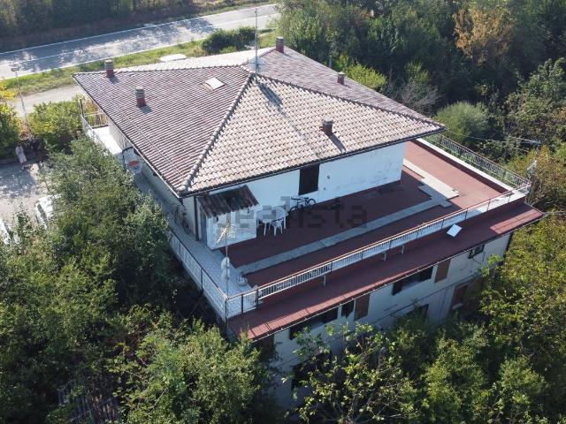 Villetta indipendente in vendita di 430 m²