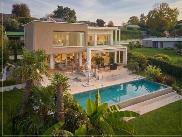 Villetta indipendente in vendita di 430 m²