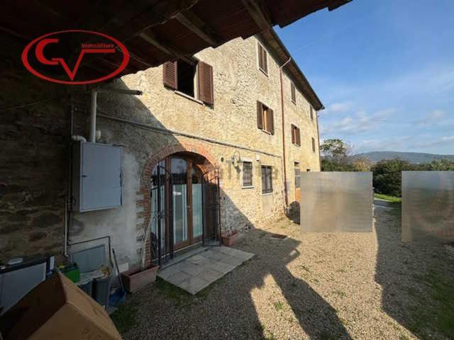 Villetta indipendente in vendita di 430 m² in Frazione Penna