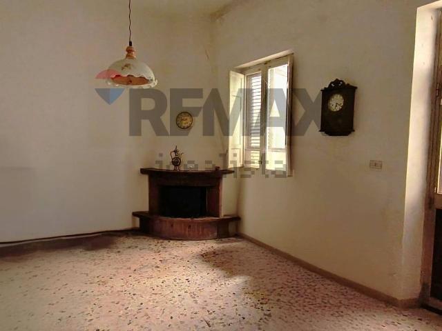 Villetta indipendente in vendita di 434 m² in Via Trapani, 126