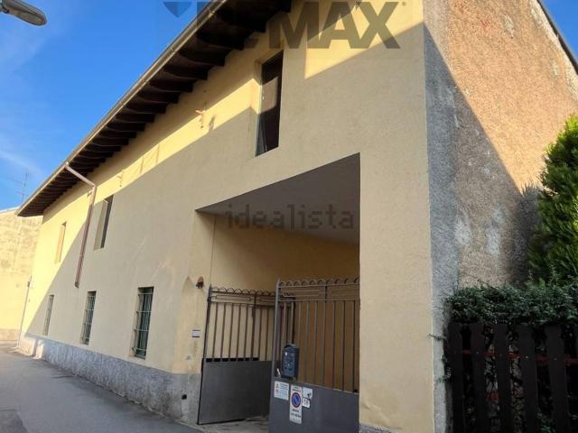 Villetta indipendente in vendita di 436 m² in Via Torino, 38