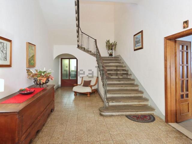 Villetta indipendente in vendita di 439 m²