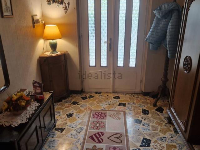 Villetta indipendente in vendita di 440 m² in Via dell&apos Ancona, 27