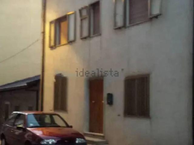 Villetta indipendente in vendita di 440 m² in Via Everest
