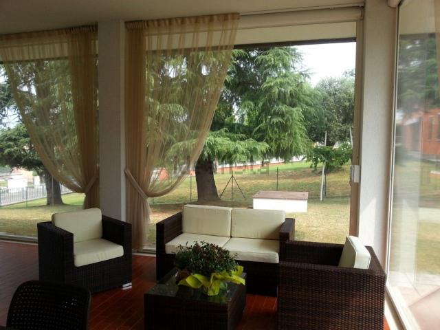 Villetta indipendente in vendita di 440 m² in Via Vicenza
