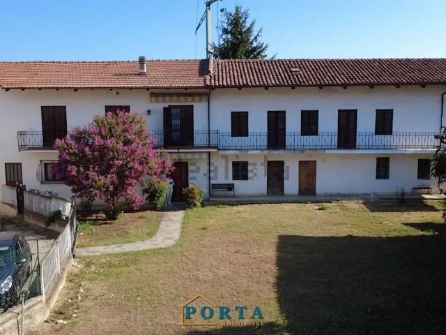 Villetta indipendente in vendita di 440 m² in Frazione Naviante, 12