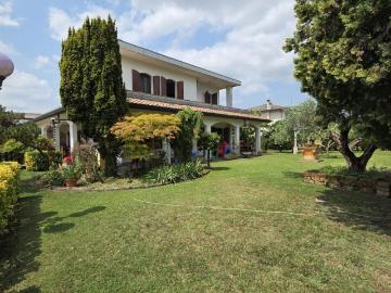 Villetta indipendente in vendita di 440 m² in Strada Provinciale 37