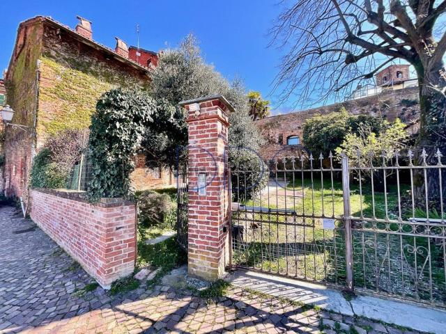 Villetta indipendente in vendita di 445 m² in Via Abate Villa, 5