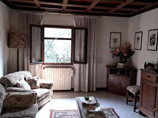 Villetta indipendente in vendita di 450 m²