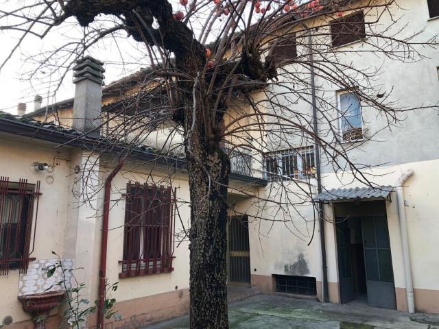 Villetta indipendente in vendita di 450 m²
