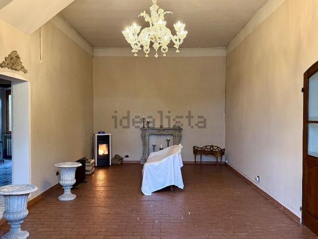 Villetta indipendente in vendita di 450 m²