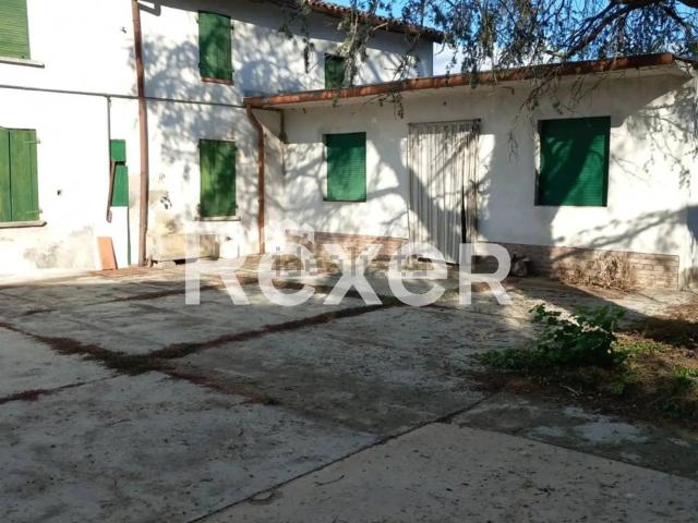 Villetta indipendente in vendita di 450 m² in Via Campo del Perdono