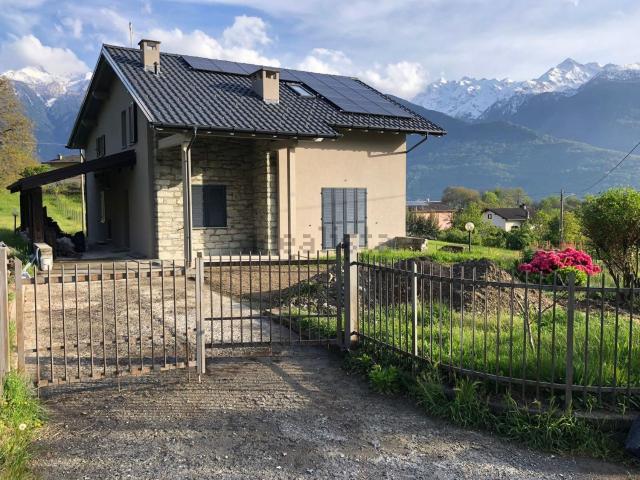 Villetta indipendente in vendita di 450 m² in Via Casa Scranzi, 7