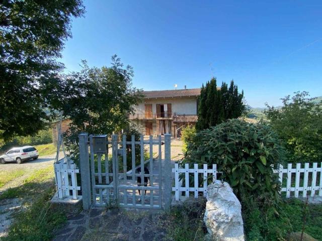 Villetta indipendente in vendita di 450 m² in Via Cesola