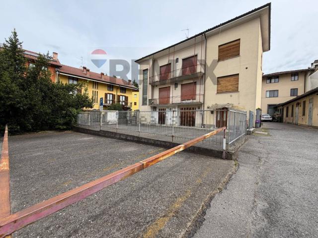 Villetta indipendente in vendita di 450 m² in Via Abbadia, 13