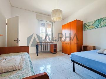 Villetta indipendente in vendita di 450 m² in Via Alcide de Gasperi