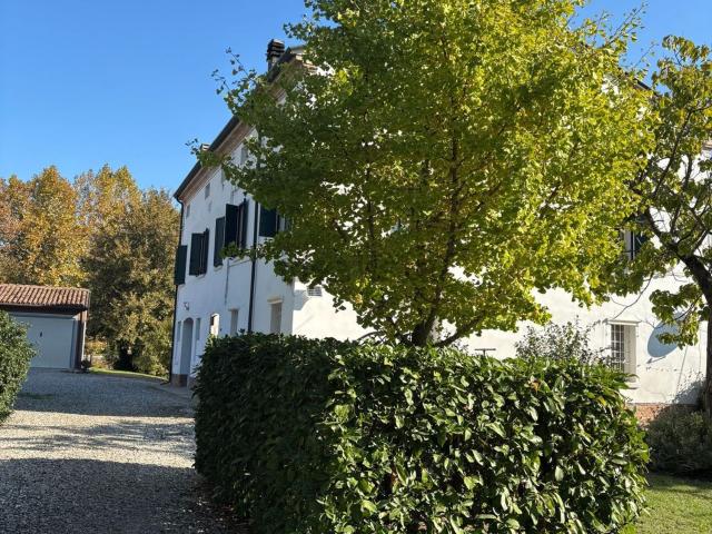 Villetta indipendente in vendita di 450 m² in Via Guglielmo Marconi, 104