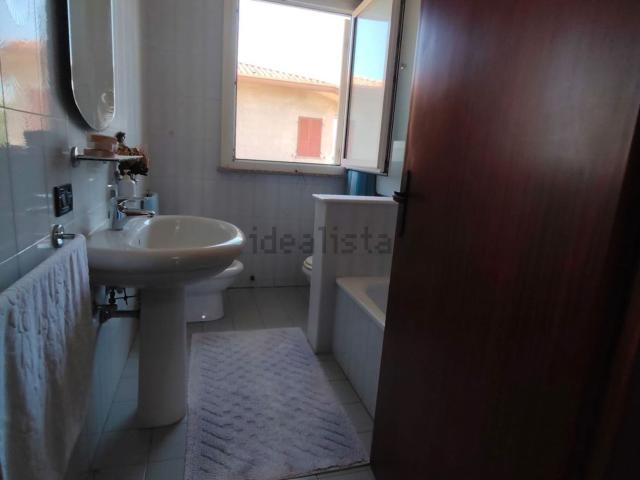 Villetta indipendente in vendita di 450 m² in Via dell&apos Industria