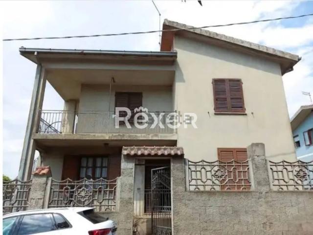 Villetta indipendente in vendita di 450 m² in Via F. Nuova
