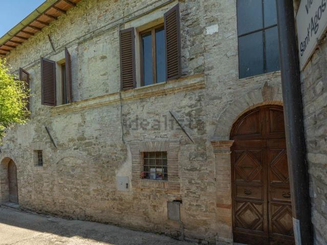 Villetta indipendente in vendita di 486 m² in Via San Maria, 39