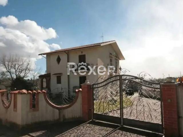 Villetta indipendente in vendita di 450 m² in Via San Paolo