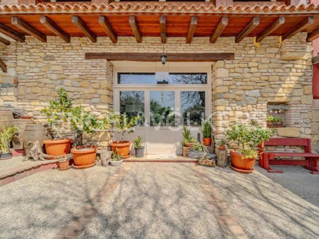 Villetta indipendente in vendita di 450 m² in Via San Pio X