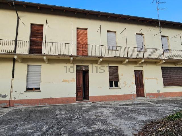 Villetta indipendente in vendita di 450 m² in Via Piave, 30