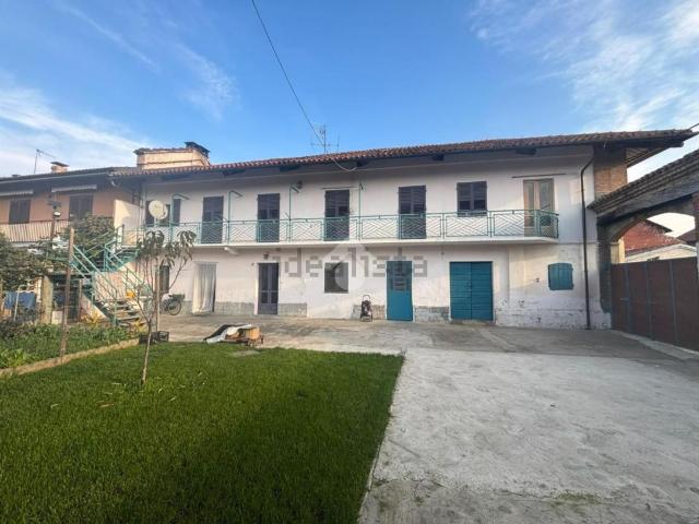 Villetta indipendente in vendita di 450 m² in Via Tripoli, 2