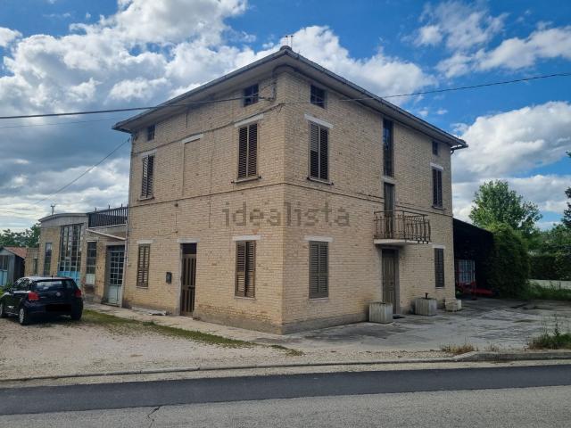 Villetta indipendente in vendita di 450 m² in Contrada San Claudio