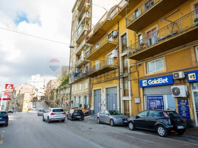 Villetta indipendente in vendita di 450 m² in Corso Sicilia, 23