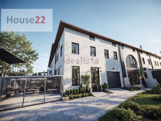 Villetta indipendente in vendita di 455 m² in Strada della Caveggiara, 51