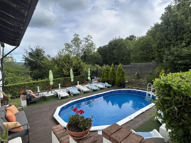 Villetta indipendente in vendita di 457 m²