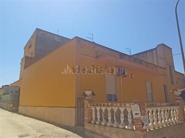 Villetta indipendente in vendita di 458 m² in Strada Salinagrande, 131