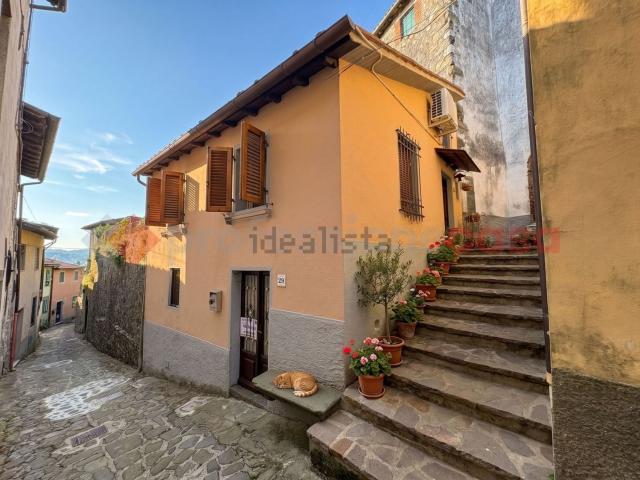 Villetta indipendente in vendita di 45 m² in Via del forte, 32