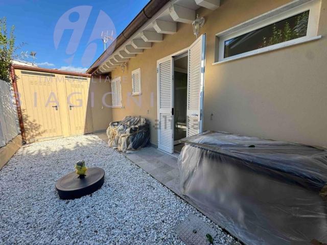 Villetta indipendente in vendita di 45 m² in Via Giovanni Cimabue, 55045
