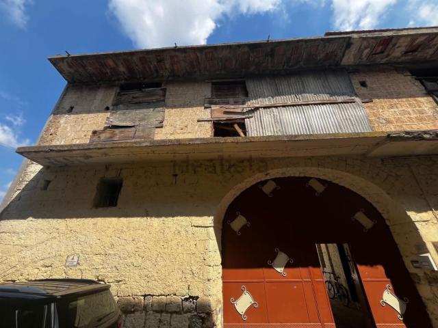 Villetta indipendente in vendita di 460 m² in Via milano