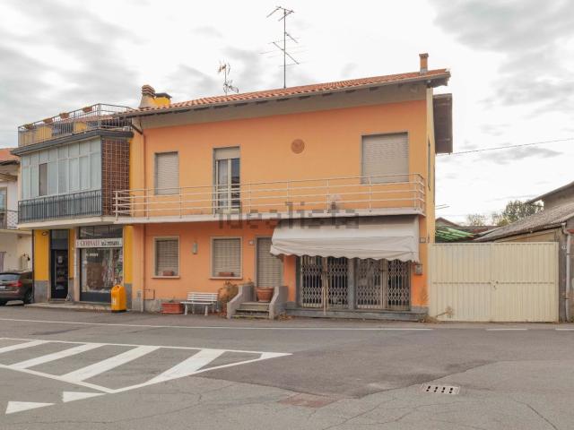 Villetta indipendente in vendita di 460 m² in Via San Bernardo, 27