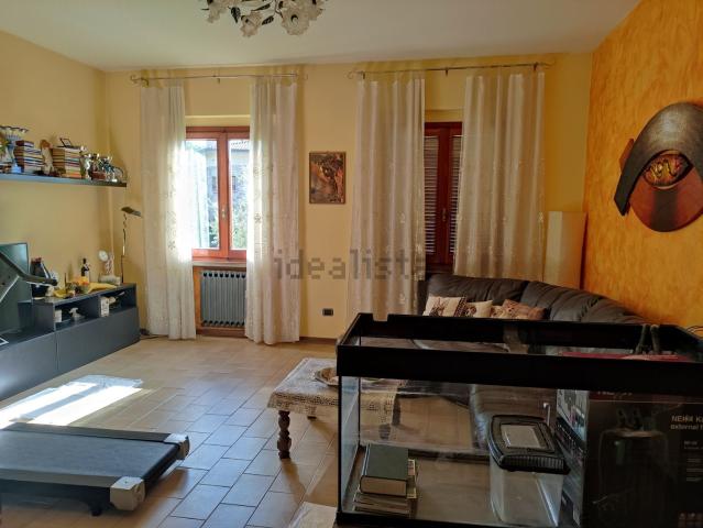 Villetta indipendente in vendita di 460 m² in Piazza Giuseppe Giusti, 55