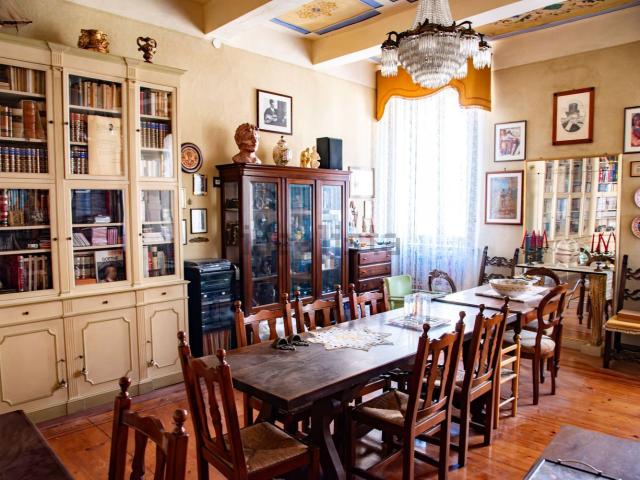 Villetta indipendente in vendita di 464 m² in Via Giosuè Carducci, 47