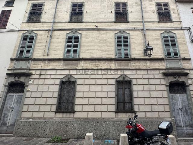 Villetta indipendente in vendita di 466 m²