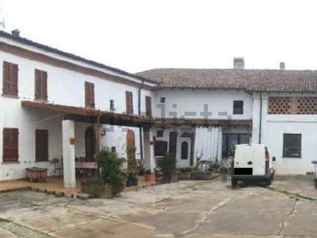 Villetta indipendente in vendita di 467 m² in Via Torta, 28