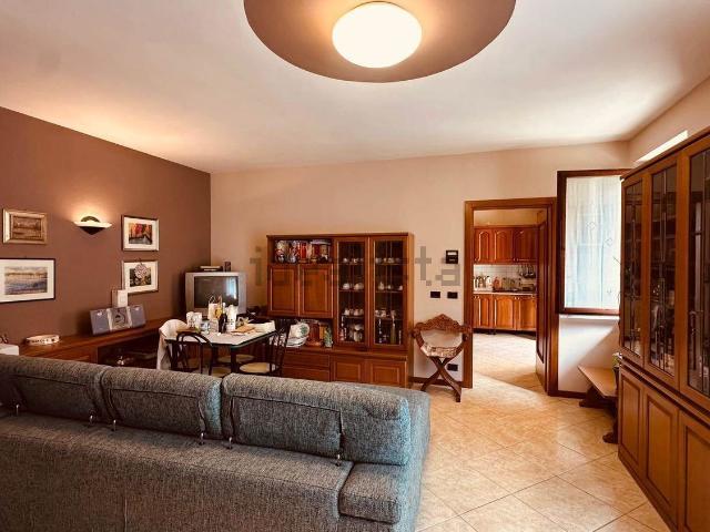 Villetta indipendente in vendita di 469 m²