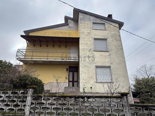 Villetta indipendente in vendita di 470 m²