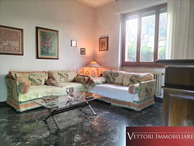 Villetta indipendente in vendita di 475 m² in Via di Palarciano